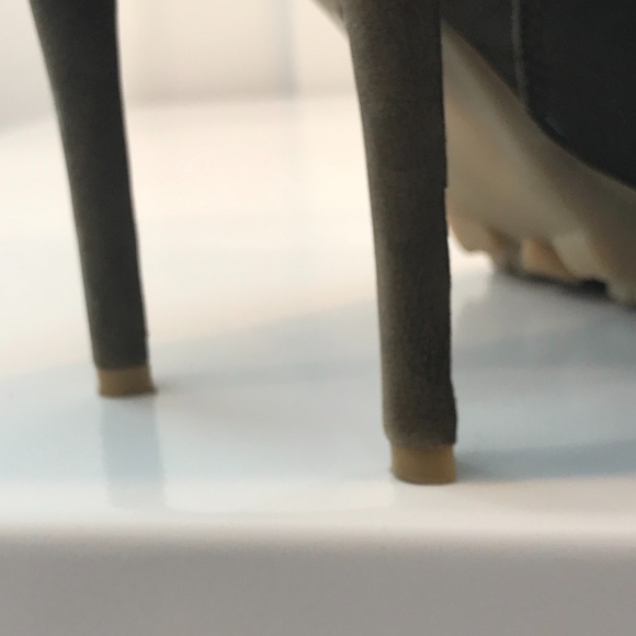 RACHEL Rachel Roy Booties - Picture 10 of 13